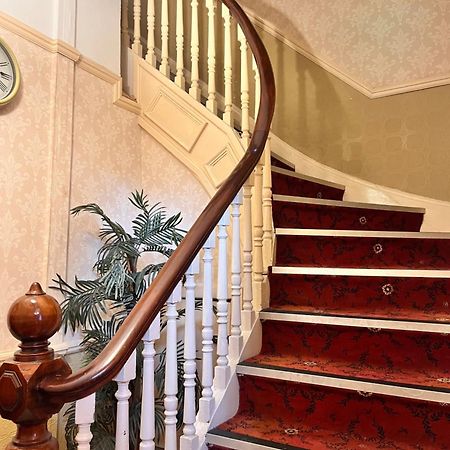 Beech Mount Grove Suites Liverpool Bagian luar foto