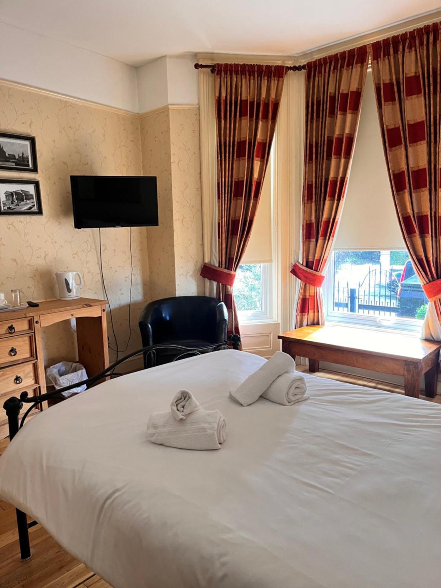 Beech Mount Grove Suites Liverpool Bagian luar foto